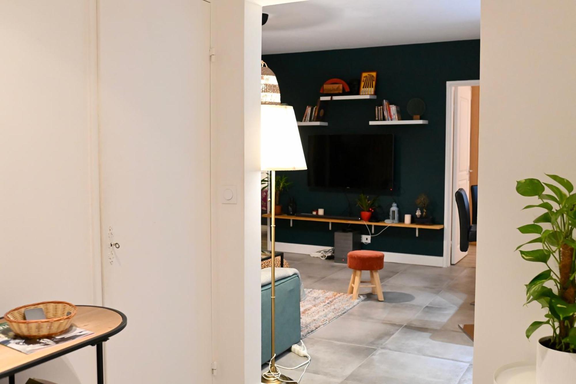 Апартаменти Cosy Colour Place Вільє-сюр-Марн Екстер'єр фото