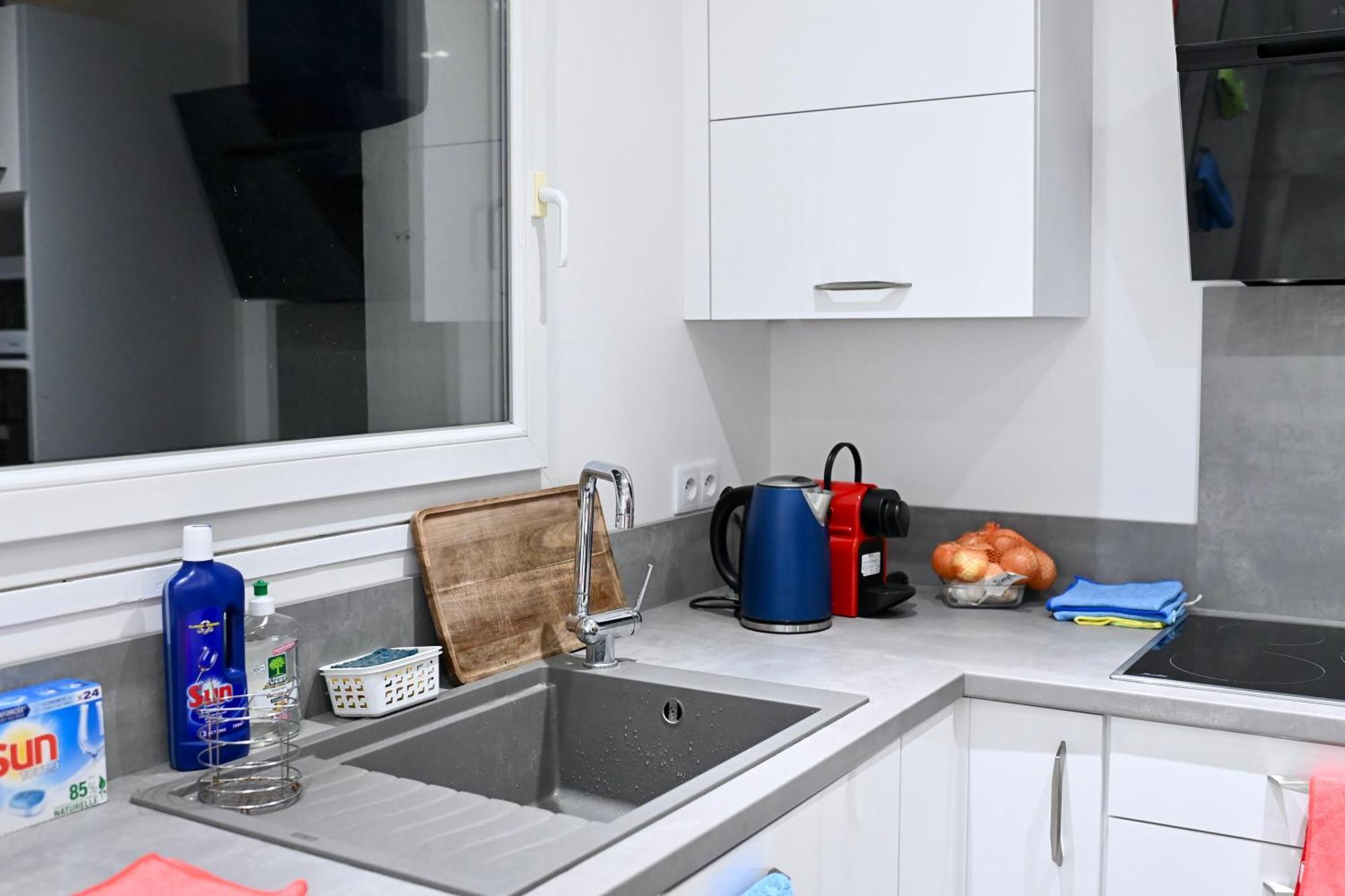 Апартаменти Cosy Colour Place Вільє-сюр-Марн Екстер'єр фото
